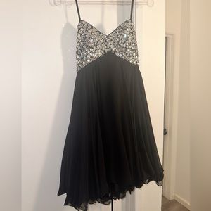 Strapless prom formal dress